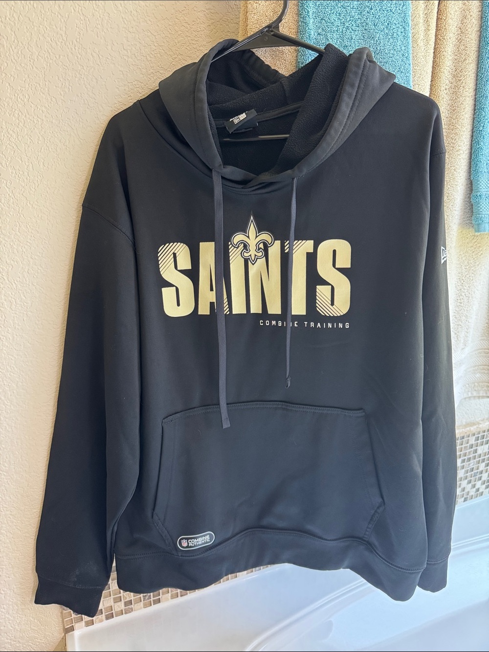 New Orleans Saints Black Pullover Hoodie
